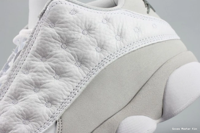 LowPure Money Air mens Jordan 13 310810-100 white 0608